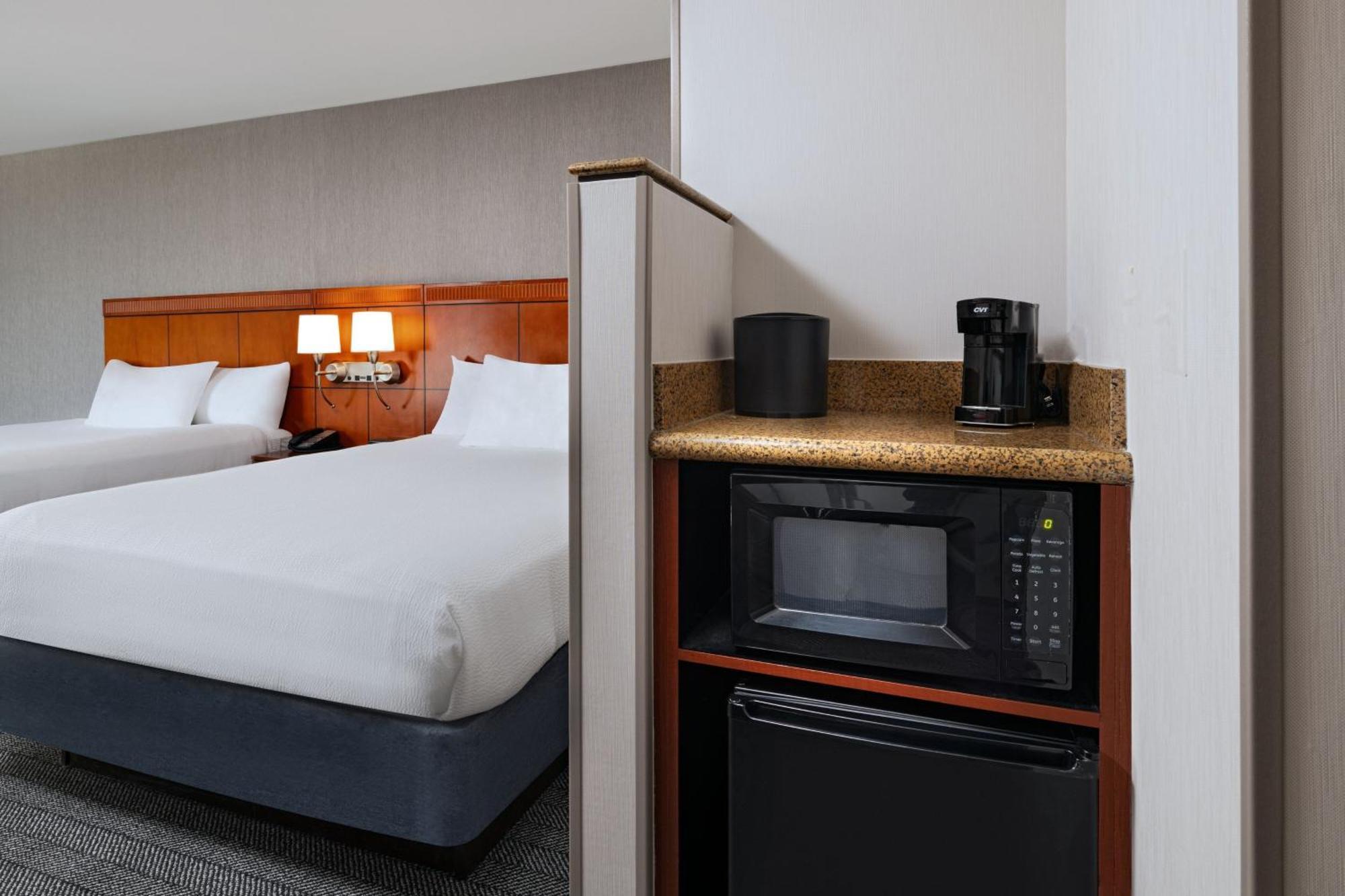 Courtyard By Marriott Boise West/Meridian Room photo